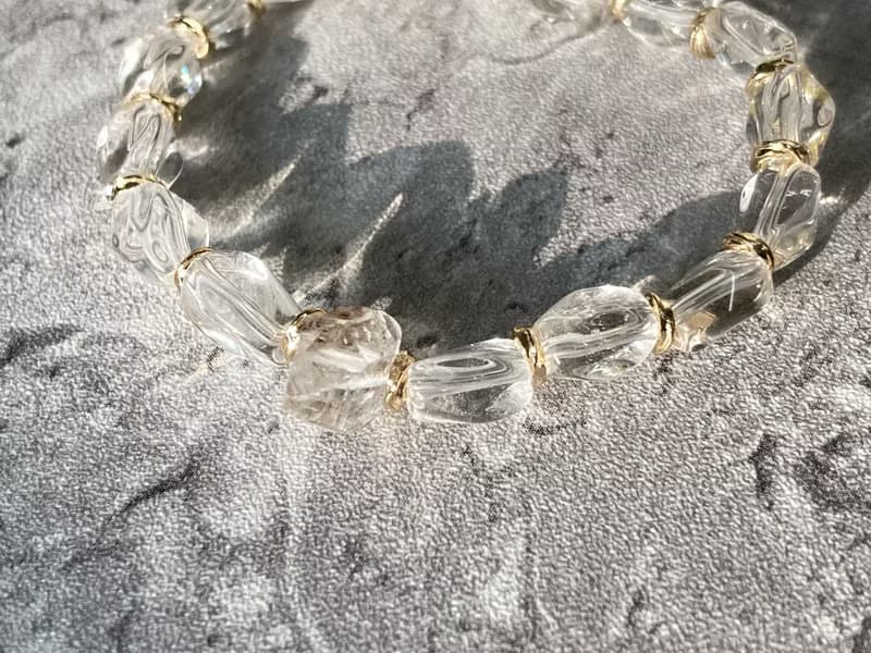 【聖托里尼日落。手鍊】黑沙閃靈鑽、天然白水晶|14KGF、中性手鏈