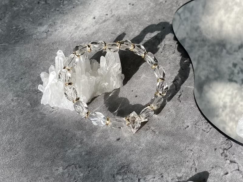 【聖托里尼日落。手鍊】黑沙閃靈鑽、天然白水晶|14KGF、中性手鏈