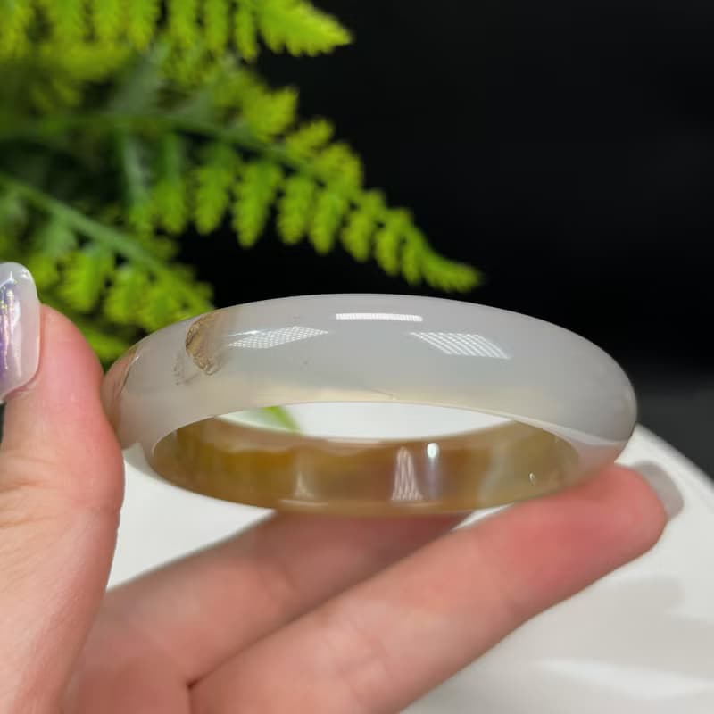 精品 香檳金瑪瑙手鐲 54MM 冰潤起光龍鱗紋飄花玉髓手環 辟邪福祿