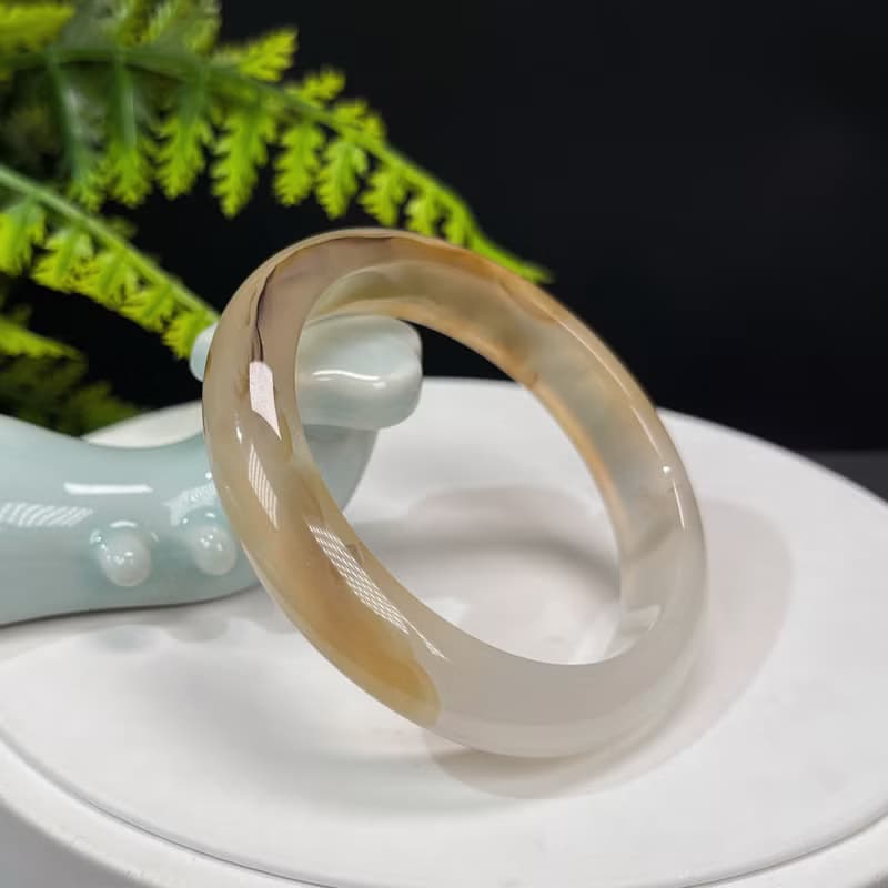 精品 香檳金瑪瑙手鐲 54MM 冰潤起光龍鱗紋飄花玉髓手環 辟邪福祿