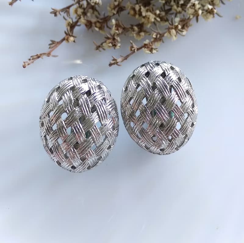 Vintage Jewelry 西洋古董飾品  銀色調 網格 夾式耳環