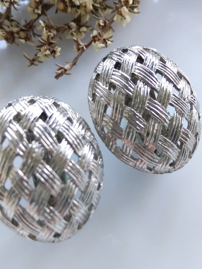 Vintage Jewelry 西洋古董飾品  銀色調 網格 夾式耳環