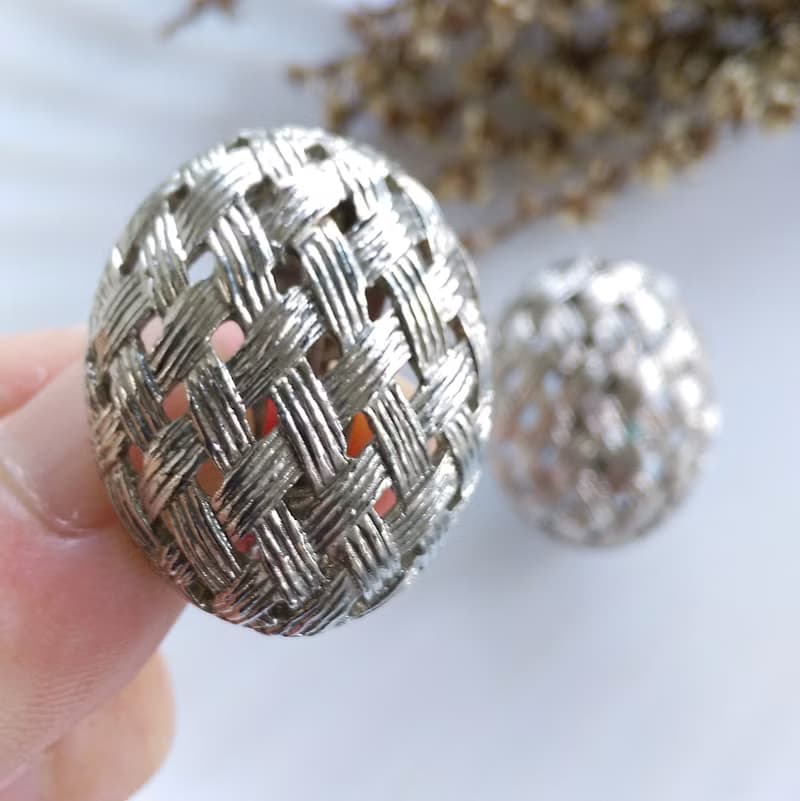 Vintage Jewelry 西洋古董飾品  銀色調 網格 夾式耳環