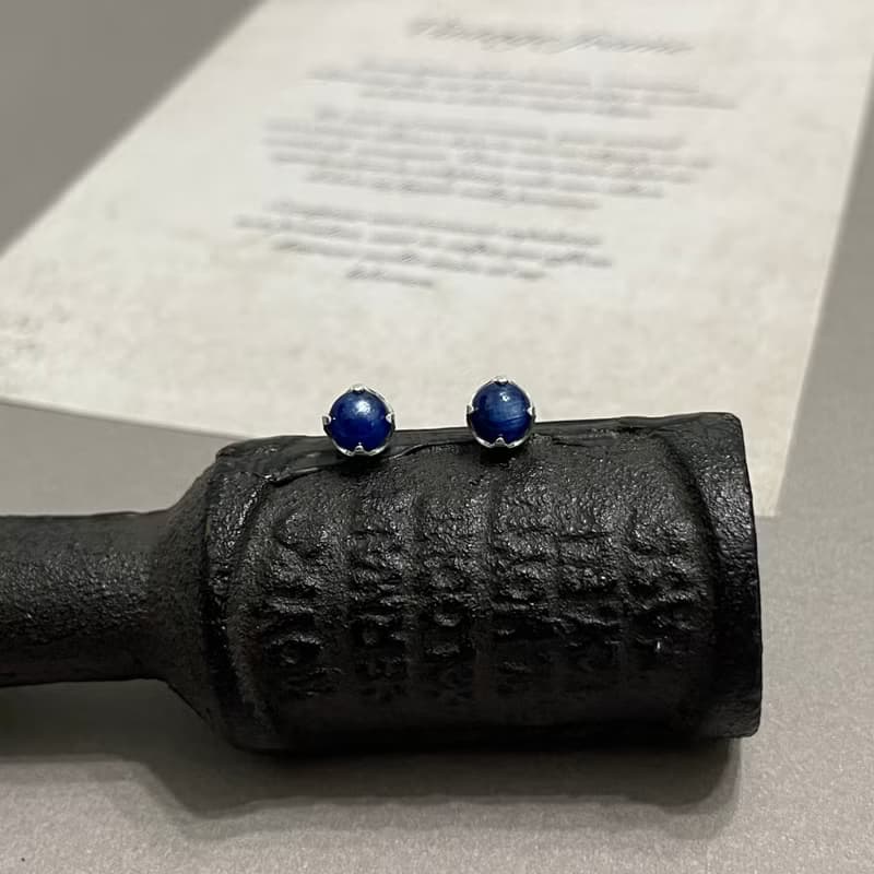 ll 6mm藍晶石純銀耳環 ll 925純銀貼耳耳針 - 一對 附銀耳堵