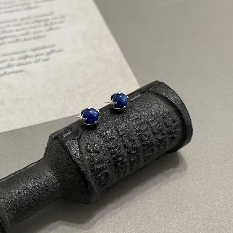 ll 6mm藍晶石純銀耳環 ll 925純銀貼耳耳針 - 一對 附銀耳堵