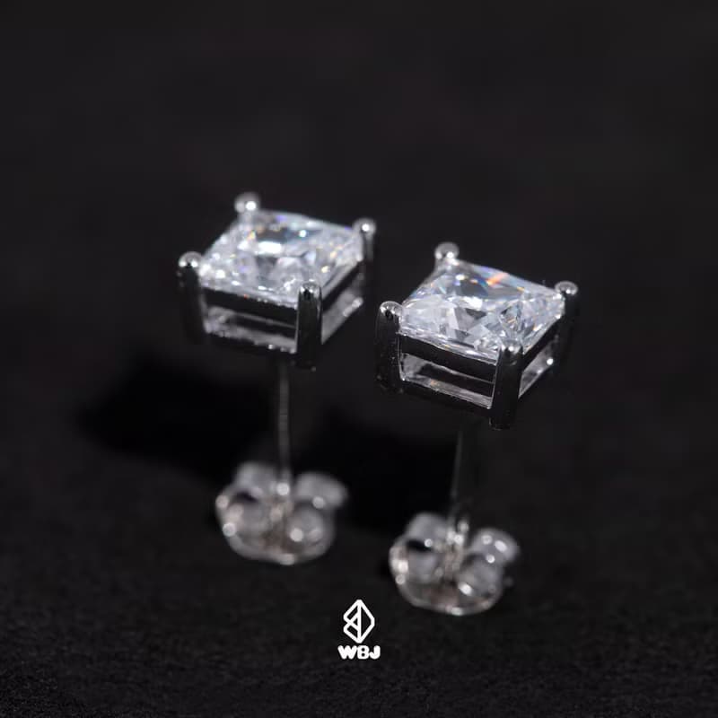 Wbj四爪公主方切割耳釘