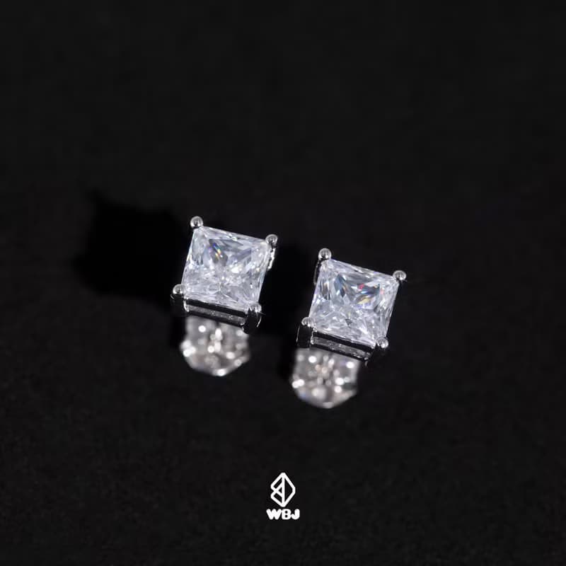 Wbj四爪公主方切割耳釘