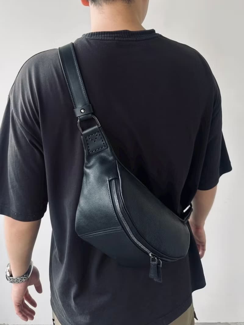 Vulcan Sling bag 胸包 腰包  現貨 義大利摔紋植鞣牛皮 黑色 L