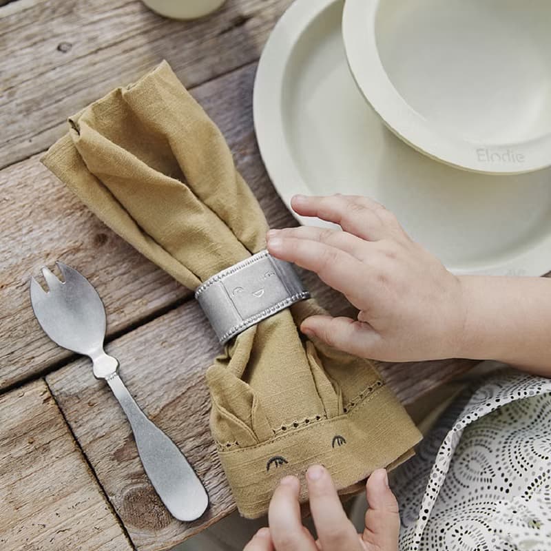 兒童餐巾二件組 (多色)