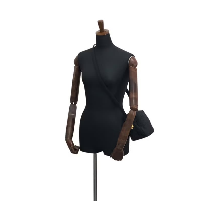 【 日本直送　名牌中古包 】Christian Dior カナージュ ショルダーバッグ ダークネイビー チャーム ナイロン vintage pdtnij