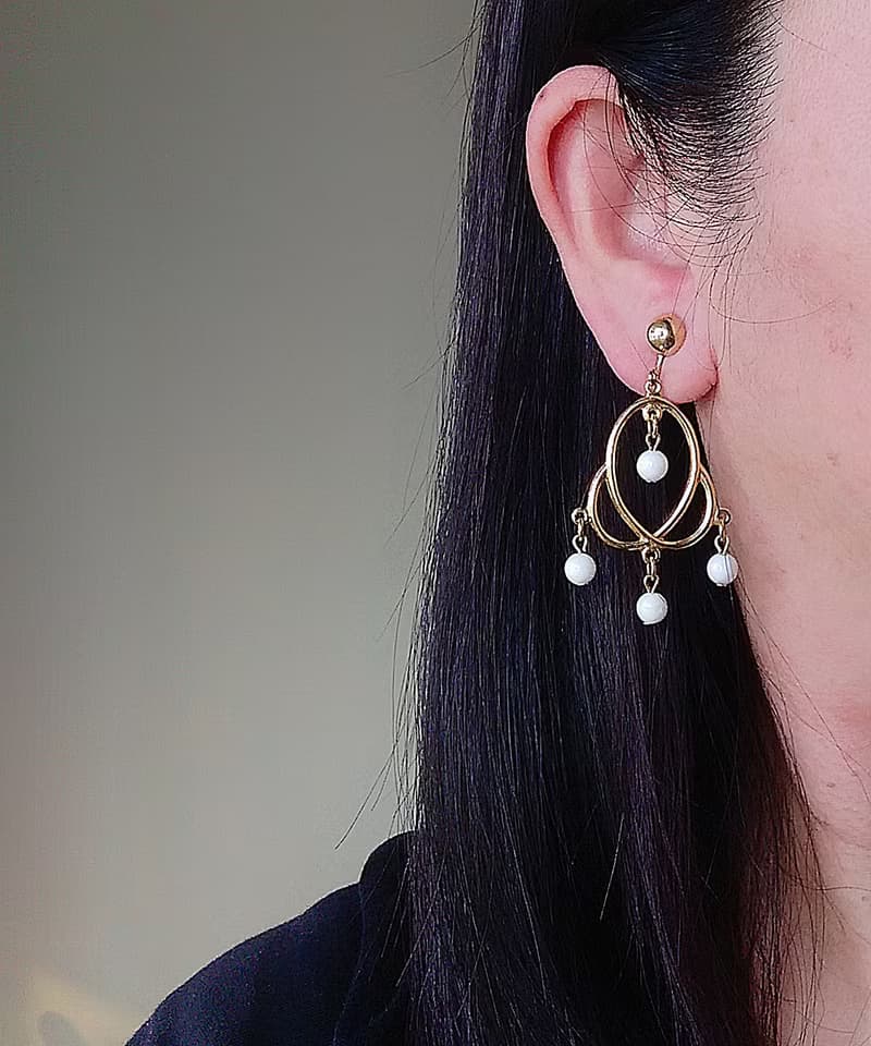 vintage jewelry 俏麗佳人幾何垂墜 夾式耳環