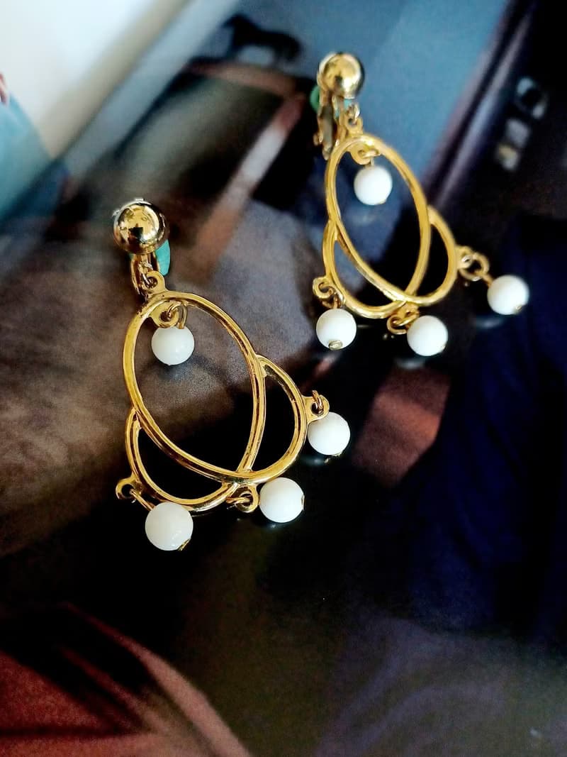 vintage jewelry 俏麗佳人幾何垂墜 夾式耳環