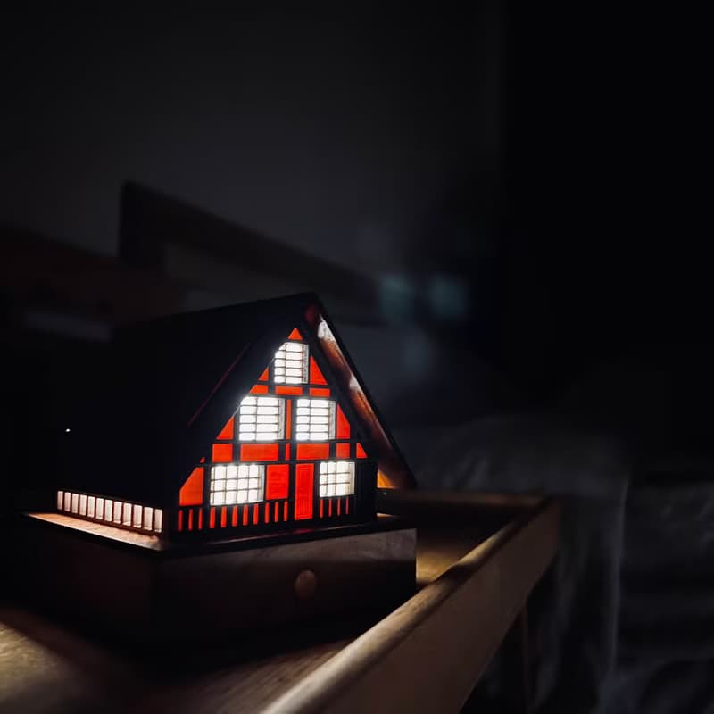 【木屋小夜燈-穀雨】床頭燈/桌面擺件/合掌村/原創設計/USB/LED