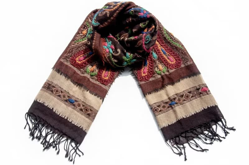 喀什米爾Cashmere/水煮羊毛披肩/針織圍巾/刺繡圍巾/羊絨披巾-花