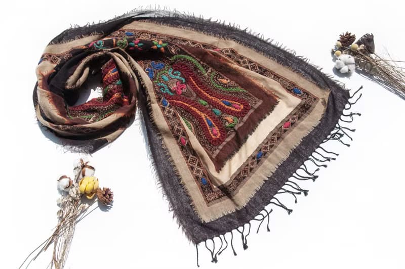 喀什米爾Cashmere/水煮羊毛披肩/針織圍巾/刺繡圍巾/羊絨披巾-花