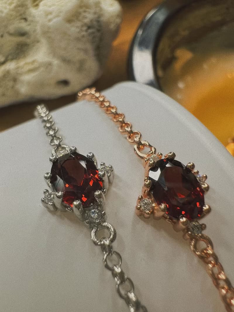 【 劍 】──橄欖石/石榴石—手鍊