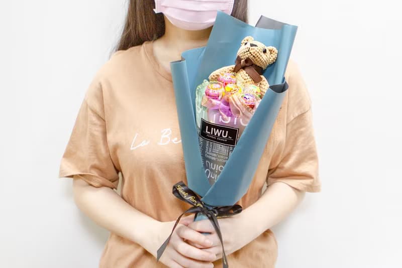 棒棒糖5支+棕色小熊 生日 情人節 畢業迷你花束 C004 畢業 生日