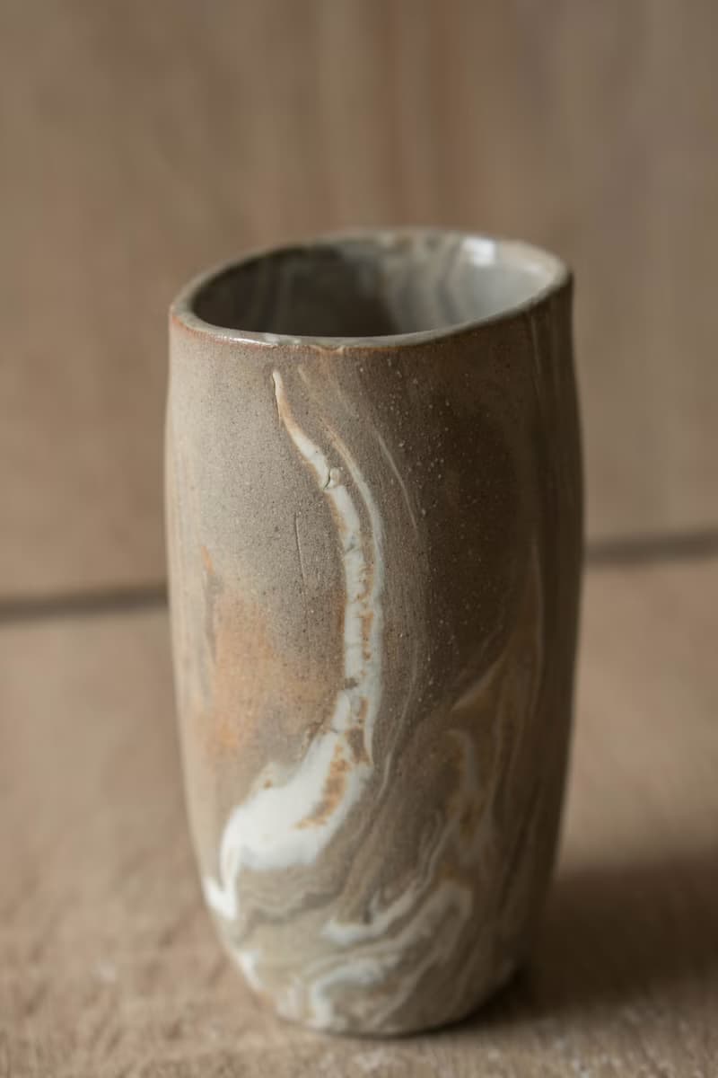 岩石紋手捏杯子