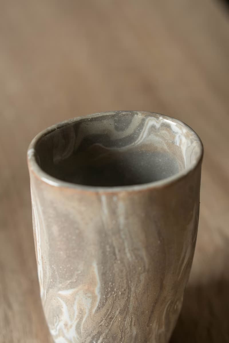 岩石紋手捏杯子