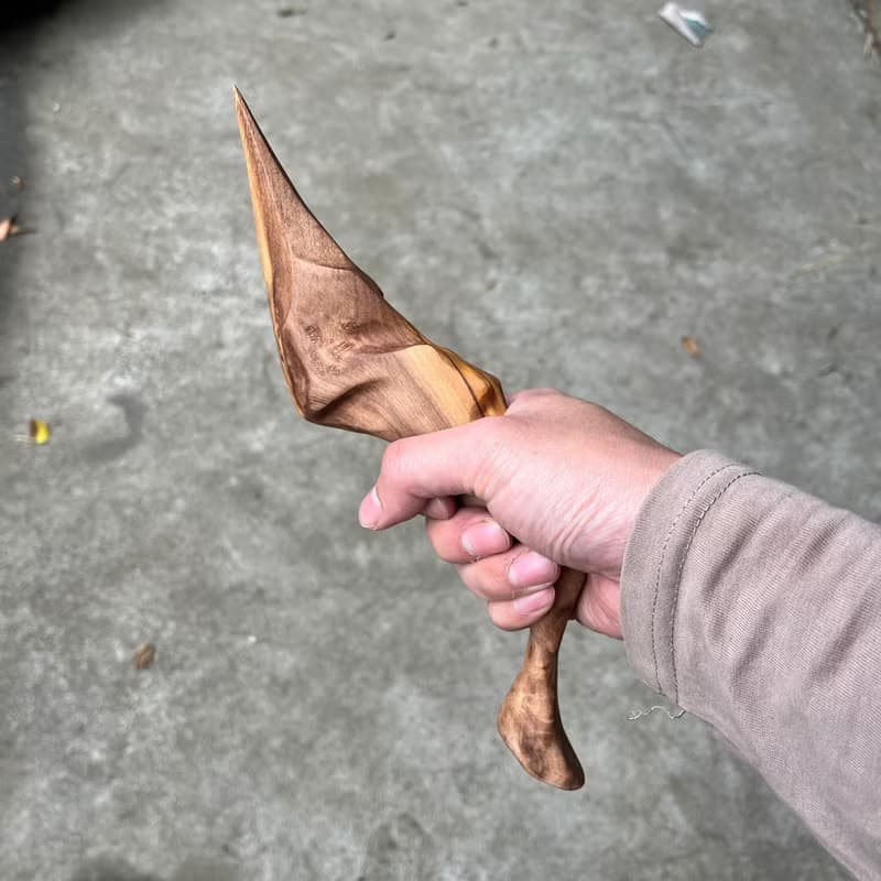 我販劍　妖刀　刃蝦　爪刀　藝術木刀木劍　匕首  短刀　魔劍