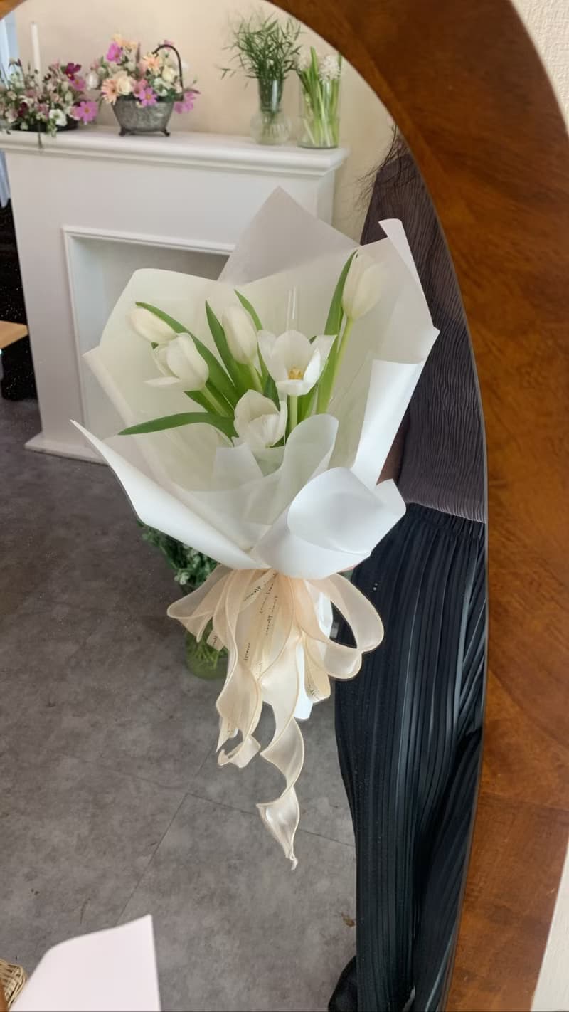 鮮花 白色鬱金香花束