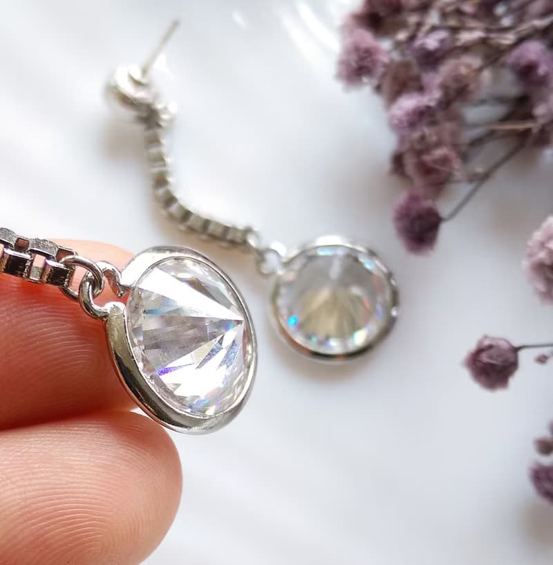 Vintage Jewelry 西洋古董飾品 銀色調 盒子鍊 飛碟圓鑽 針式耳環