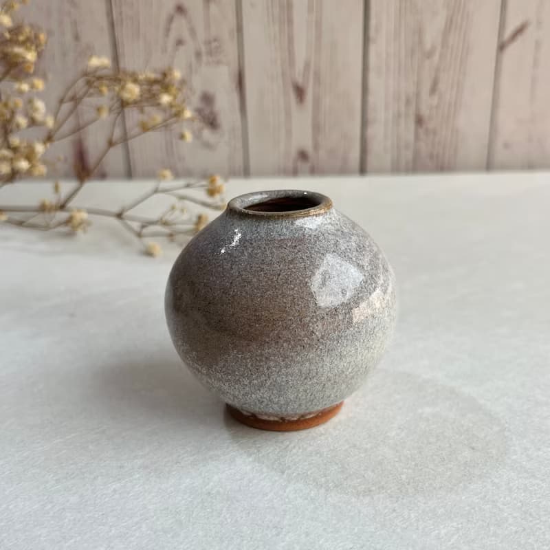 惑星。手工陶瓷迷你花瓶 花器 擴香瓶 精油瓶 陶藝 母親節禮物