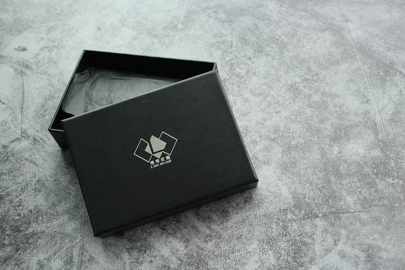 樂肯小卡包 防撥水真皮零錢包 銀河黑