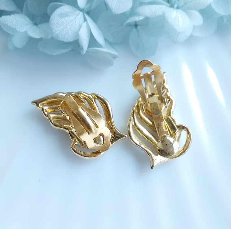 Vintage Jewelry 西洋古董飾品 對稱 白琺瑯 知性 夾式耳環