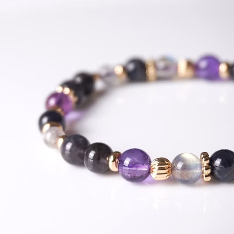 凝月 // 堇青石拉長石紫水晶 手鍊 // 療癒 淨空 放鬆
