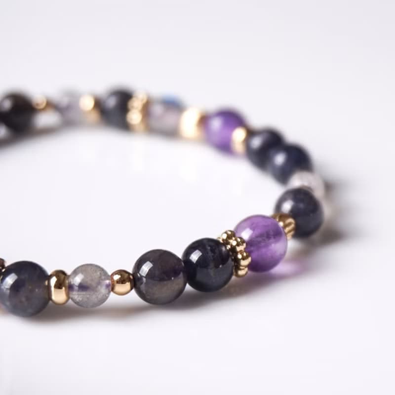 凝月 // 堇青石拉長石紫水晶 手鍊 // 療癒 淨空 放鬆