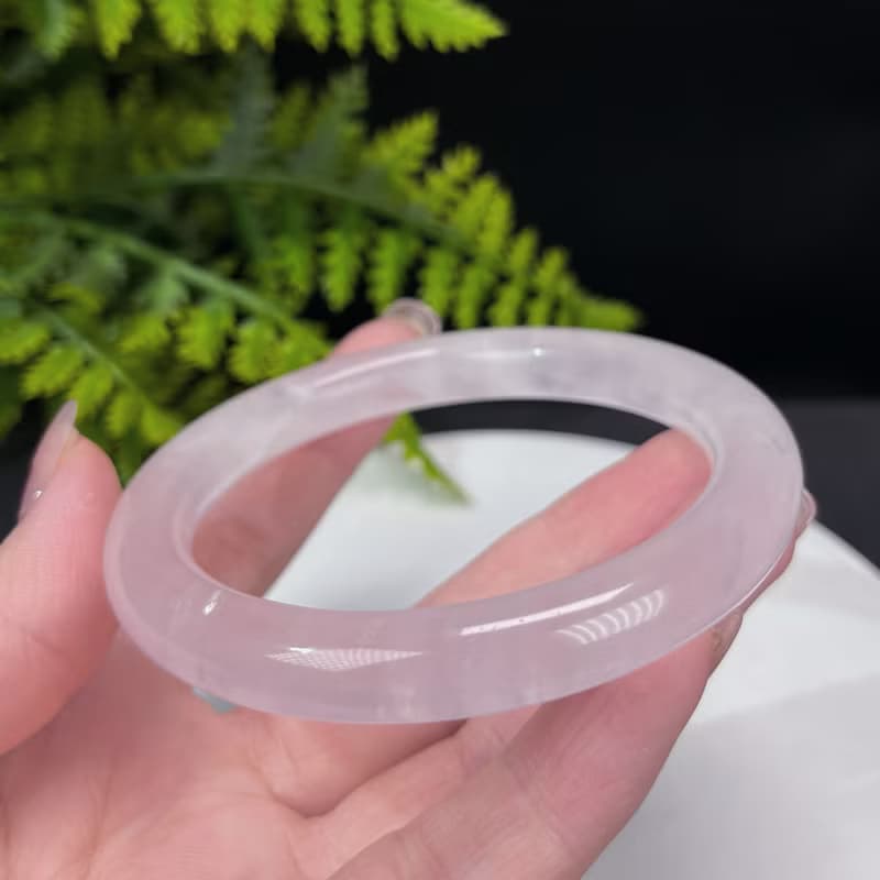 精品 粉晶手鐲 61+MM 冰透星光閃片淺粉色玫瑰石英手環 溫柔粉嫩