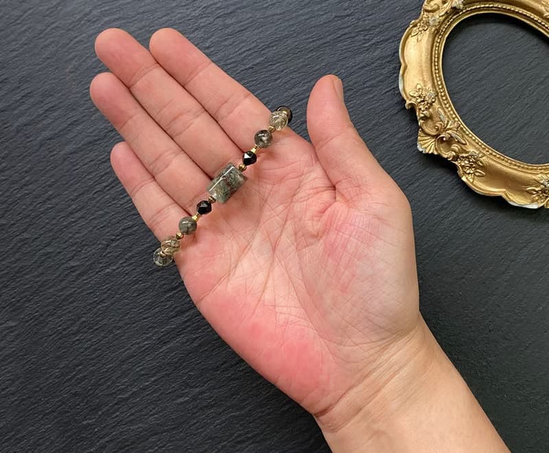 幽靈水晶 金曜石// 碧璽綠髮晶 黑曜石 椰殼// 黃銅手鍊 財運水晶