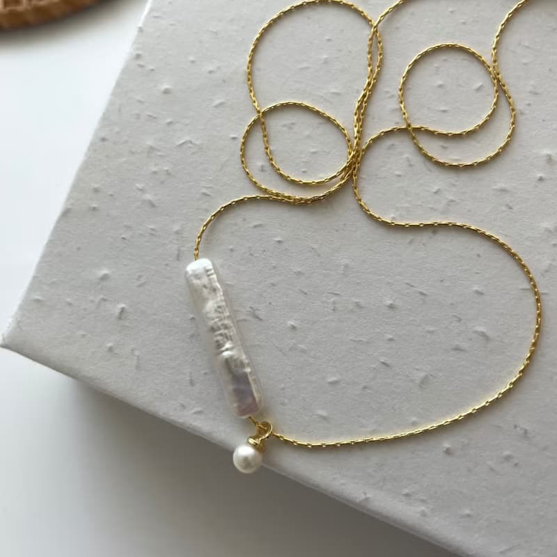 Baguette baroque pearl necklace 法棍巴洛克珍珠小铃铛项链