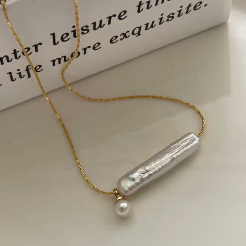 Baguette baroque pearl necklace 法棍巴洛克珍珠小铃铛项链
