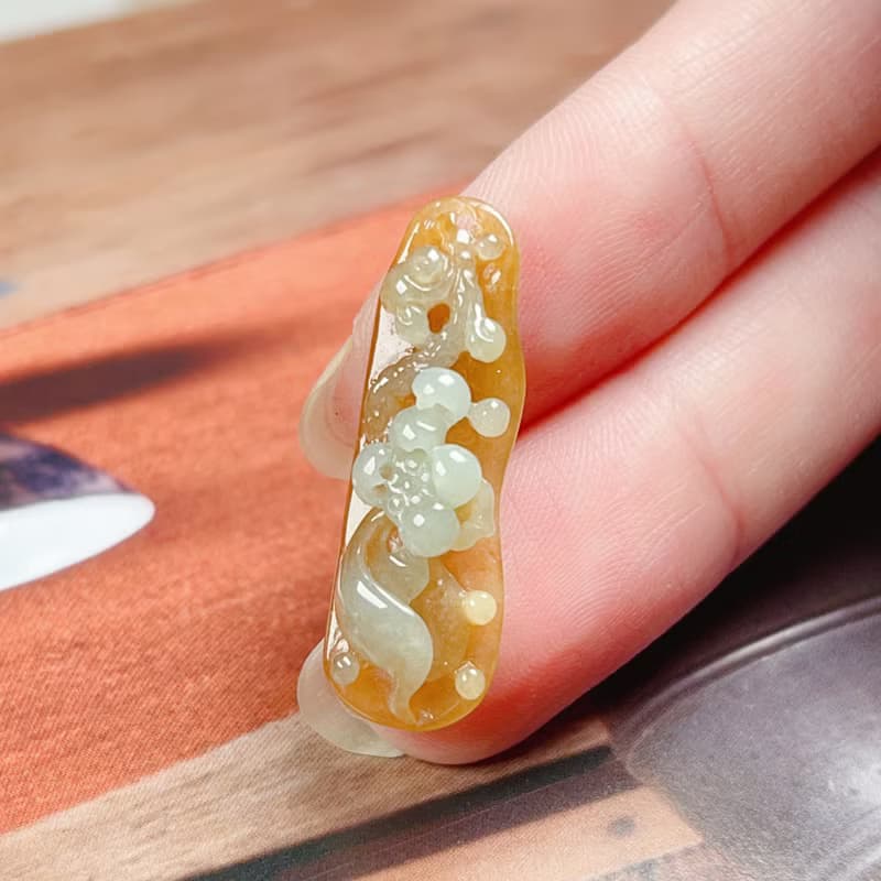 冰黃翡翡翠巧雕蓮花 | 天然緬甸玉A貨翡翠 | 送禮