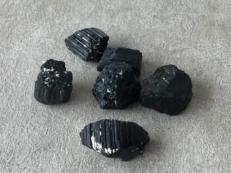 黑碧璽 X 透明水晶柱 礦石香氛系列