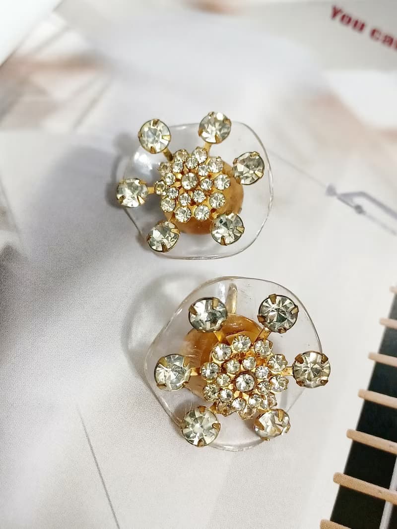 vintage jewelry  典雅萊茵太陽花 夾式耳環
