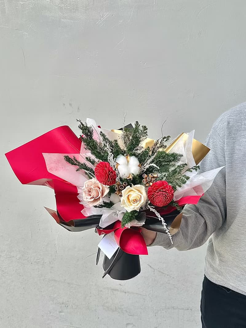 永生聖誕花束 聖誕節 交換禮物 永生花 木棉花 雪松 索拉花