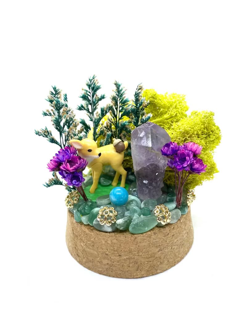 綠色森林-小鹿與紫水晶/海藍寶珠-手工玻璃罩公仔/水晶/乾燥花