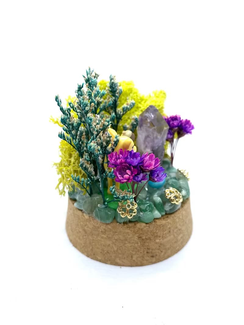 綠色森林-小鹿與紫水晶/海藍寶珠-手工玻璃罩公仔/水晶/乾燥花