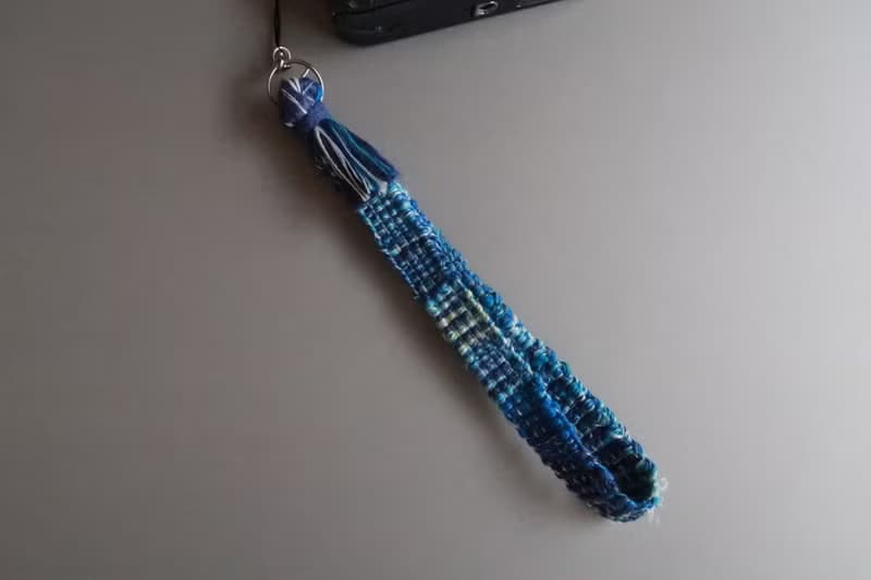 Strap13　カメラストラップ　20cm　ロング　携帯電話　スマホ　手織り　blue　gift 　禮物　相機掛繩　生日禮物 【再販】