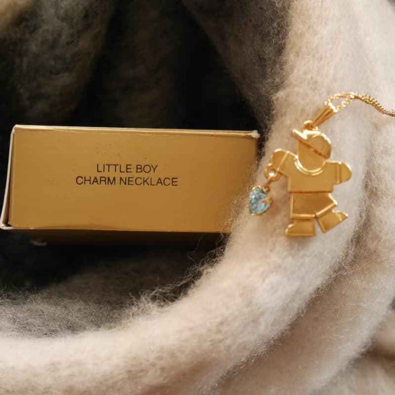 古董1998年金色小男孩生日石3月項鍊 AVON 原裝盒 N812