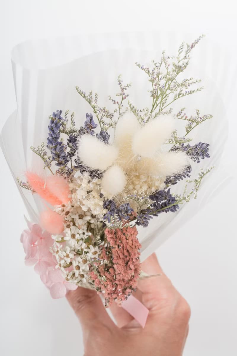 粉永生玫瑰花束 求婚告白捧花外拍週年教師節生日交換禮物