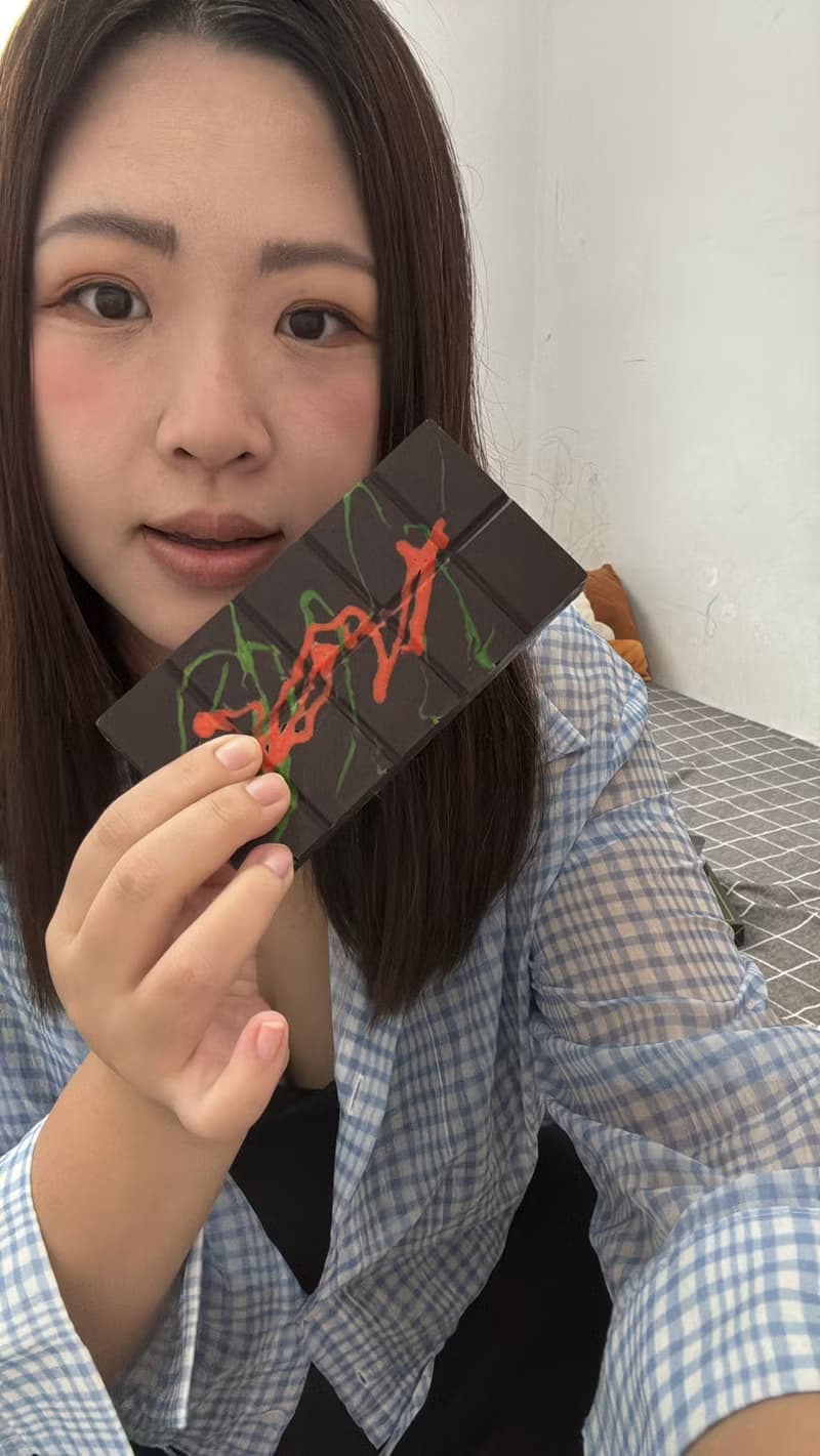 杜拜巧克力 開心果脆麵巧克力夾心限量販售