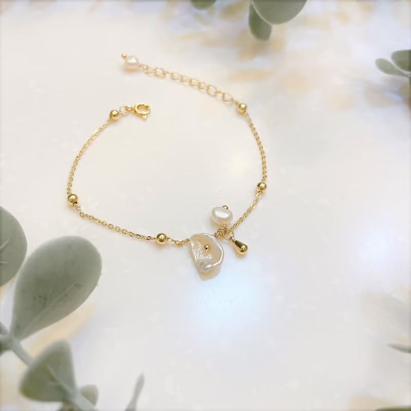 │輕奢│珍珠花瓣露露 • 手鍊 • 14K注金 • 14kgf