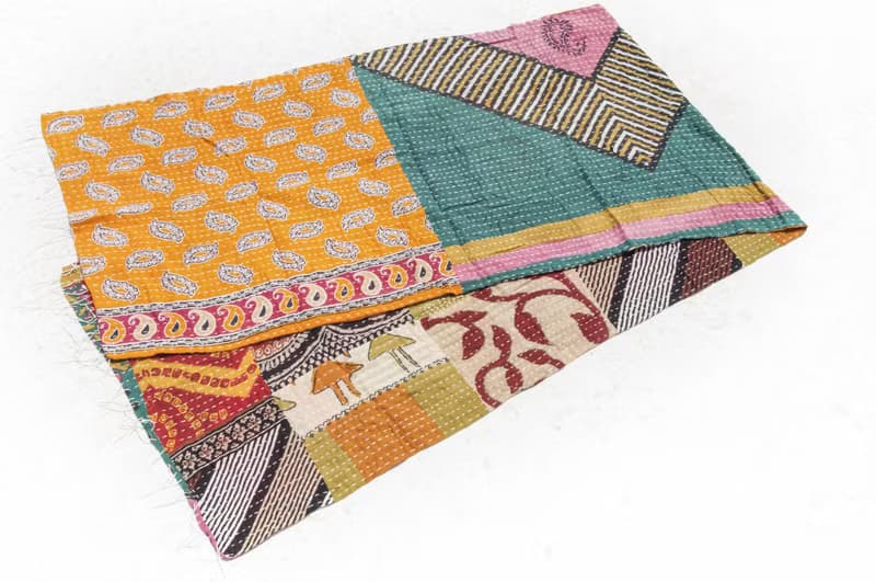 手縫紗麗布拼接絲巾/刺繡絲巾/刺繡圍巾/手縫紗麗線絲巾-珍珠奶茶