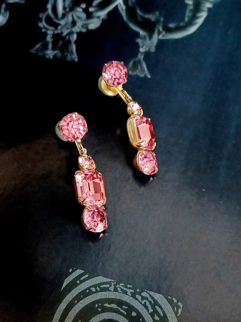 vintage jewelry  典雅垂墜造型粉光萊茵 夾式耳環