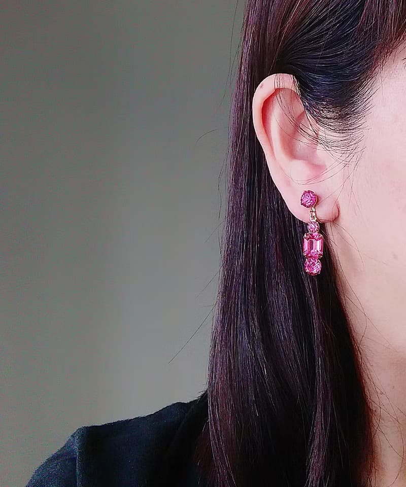 vintage jewelry  典雅垂墜造型粉光萊茵 夾式耳環