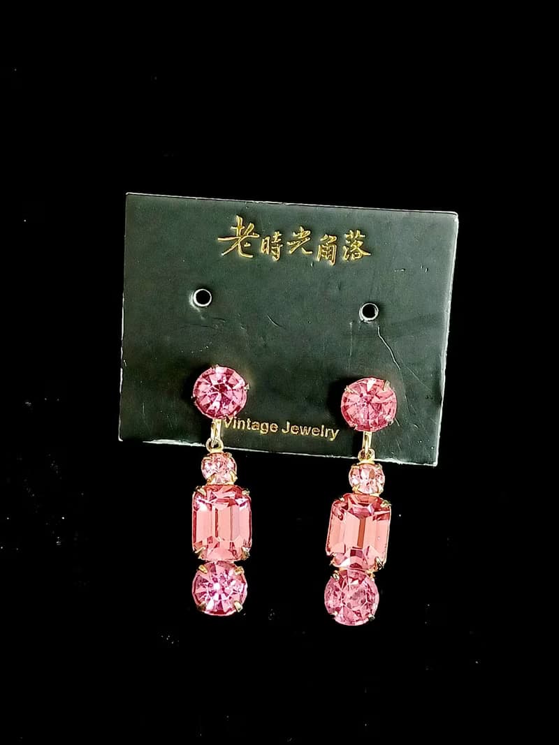 vintage jewelry  典雅垂墜造型粉光萊茵 夾式耳環